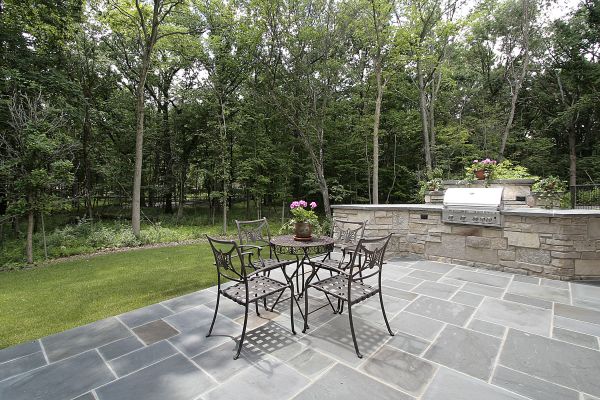 Bluestone Patio Installation